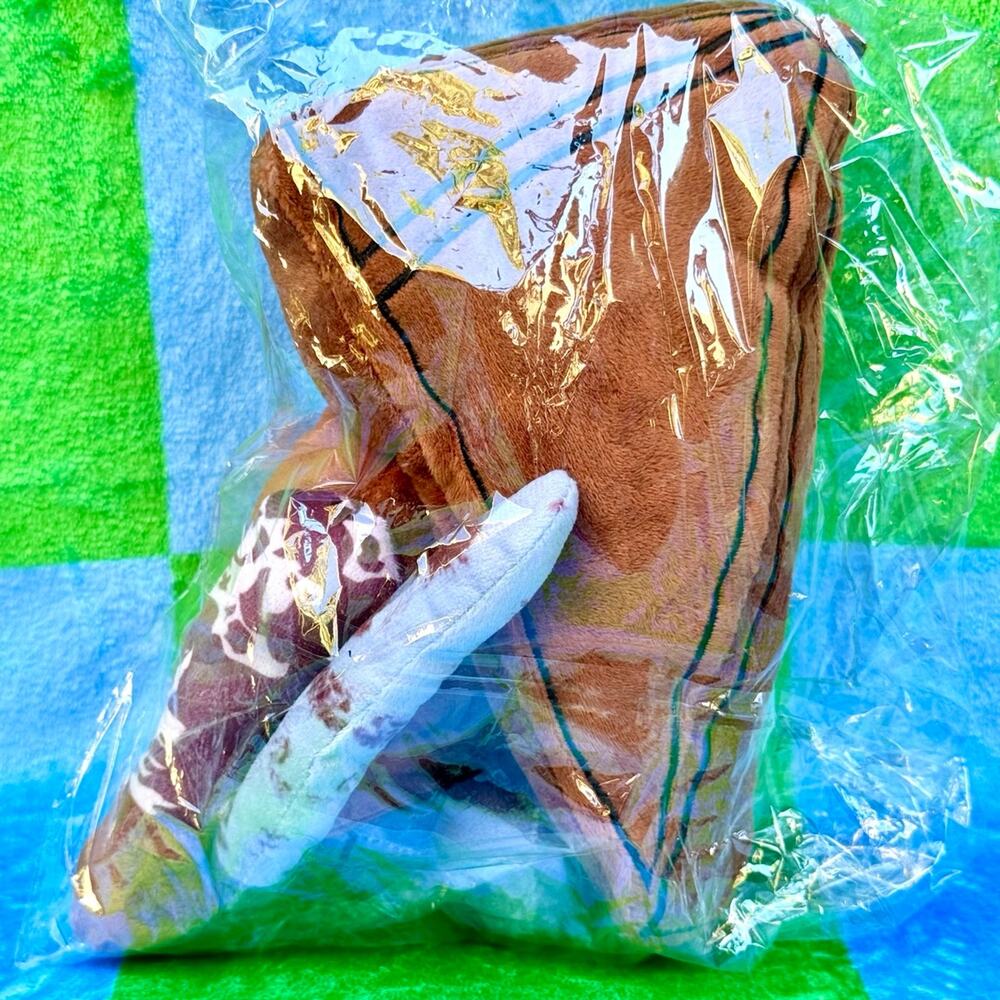 Silent Hill 2 Red Pyramid Head Thing Sitting Plush SEALED With The Great Knife